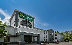 Quality Inn And Suites Matthews Nc